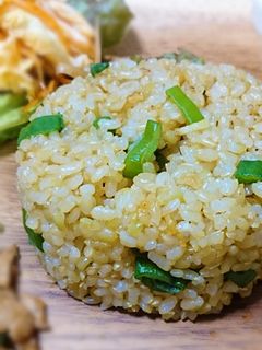 家族が絶賛★長ねぎの炒飯-レシピのメイン写真