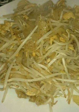 もやしと豚肉と卵と玉ねぎの炒め-レシピのメイン写真