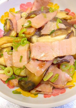 簡単な椎茸とベーコンのバター醤油炒め-レシピのメイン写真