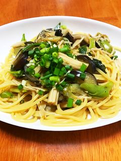 白だしで簡単 きのことなすの和風パスタ-レシピのメイン写真