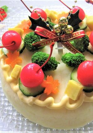 クリスマスに！ケーキ形ポテトサラダ♪-レシピのメイン写真