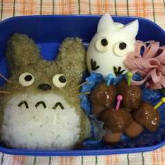 รูปของ トトロのどんぐり弁当