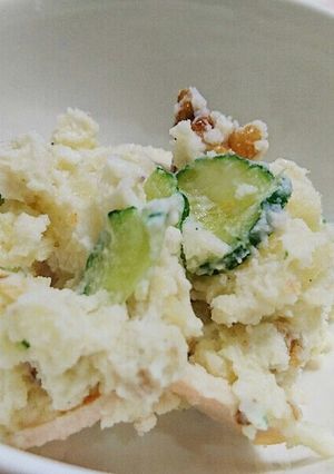 コンソメで茹でたポテトサラダ-レシピのメイン写真