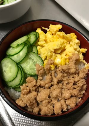 鶏そぼろ3色丼-レシピのメイン写真