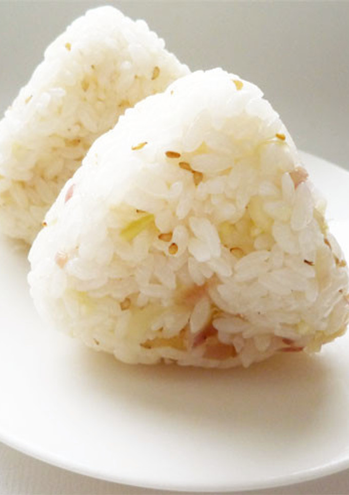 みょうがと胡麻のおにぎり-レシピのメイン写真