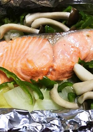 サーモンのバターホイル焼 野菜と共に♪-レシピのメイン写真