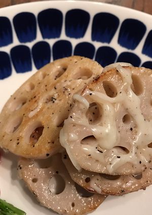 レンコンのソテーのモッツァレラ和え-レシピのメイン写真