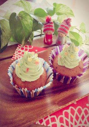 簡単チョコカップケーキでクリスマスツリー-レシピのメイン写真
