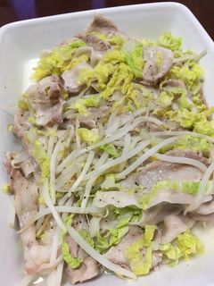豚バラ肉・白菜・もやしのレンジで酒蒸し-レシピのメイン写真