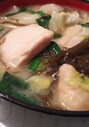 鶏もも肉の酒粕 汁-レシピのメイン写真