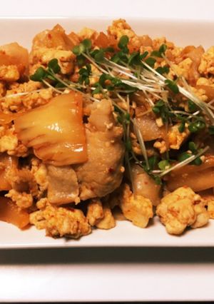ボリューム満点でヘルシー豚キムチ豆腐-レシピのメイン写真