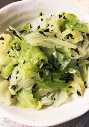 箸休めに♪キャベツわかめ-レシピのメイン写真