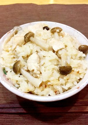 すぐできる!鶏ときのこの炊き込みごはん-レシピのメイン写真