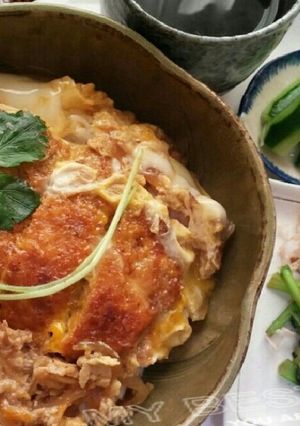 簡単♥フライパンと計量カップでカツ丼！-レシピのメイン写真