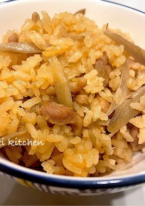 ごぼうと鶏の炊き込みご飯-レシピのメイン写真