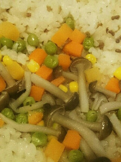 旨味たっぷり(^^)/煮物汁炊き込みご飯-レシピのメイン写真