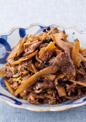 黒こしょう香る☆牛肉とごぼうの時雨煮-レシピのメイン写真