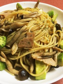 【簡単調理】アボカドの和風パスタ-レシピのメイン写真