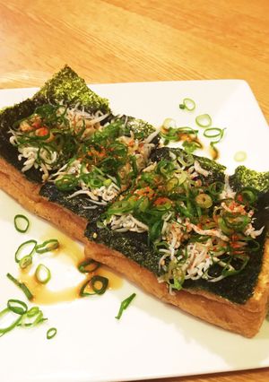 油揚げのカリッと焼き(しらすと海苔)-レシピのメイン写真