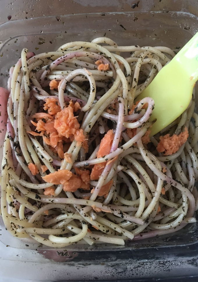 しそと鮭のスパゲティ-レシピのメイン写真