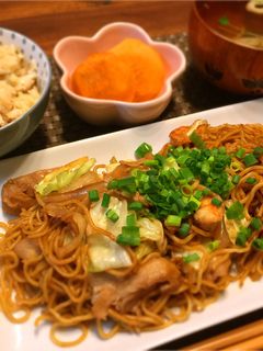 市販の焼きそば!おいしい作り方♡-レシピのメイン写真