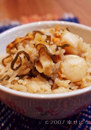 ベビーホタテと塩昆布の炊き込みごはん-レシピのメイン写真