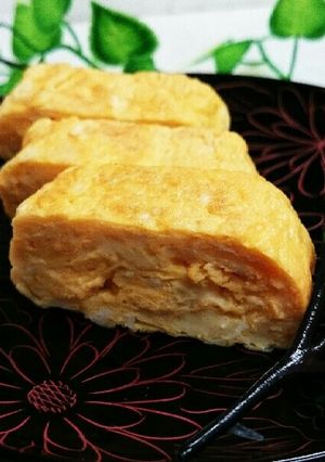 ＊時間が経ってもしっとり♪だし巻き卵＊-レシピのメイン写真
