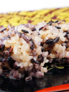 黒紫米と餅米の肉団子-レシピのメイン写真