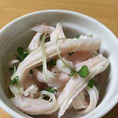 รูปของ 簡単節約しっとり鶏ムネ肉でサラダチキン
