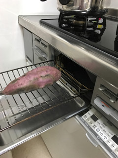 グリルで焼き芋 (さつまいも)-レシピのメイン写真