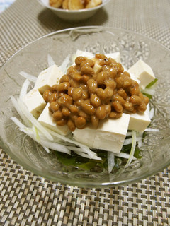 納豆と豆腐とワカメのネバネバサラダ♪-レシピのメイン写真