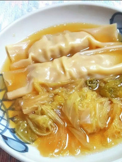 白菜と餃子のスープ-レシピのメイン写真