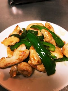 パサつかない!むね肉と細切りピーマン炒め-レシピのメイン写真