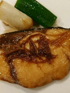 ぶりのしょうが蜂蜜照り焼き-レシピのメイン写真