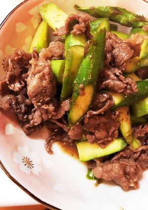 牛肉アスパラのオイスター炒め-レシピのメイン写真