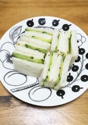 キューカンバーサンド-レシピのメイン写真