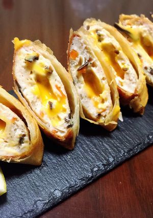 居酒屋メニュー再現！チーズつくね春巻き♪-レシピのメイン写真