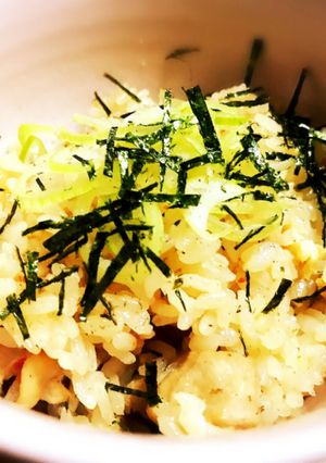 簡単！本格炊き込みご飯〜刻みネギ添え〜-レシピのメイン写真