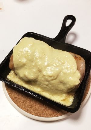 スキレットで肉巻きたらこチーズソース-レシピのメイン写真