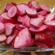 塩を振るだけ!赤カブの塩漬け
