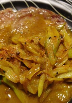 ヒガシマルで下仁田カレー南蛮ポークソテー-レシピのメイン写真