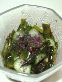 わかめとキュウリのゆかり和え-レシピのメイン写真