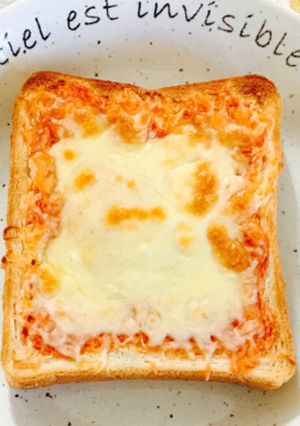チーズ好きにおすすめ♡ピザトースト♡-レシピのメイン写真