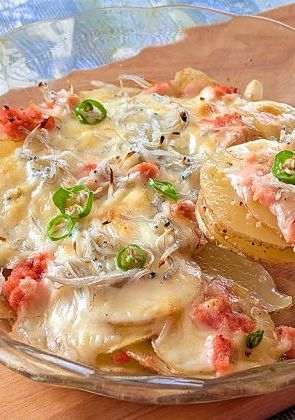 スライスポテトの明太子&しらすのせチーズ焼き♪-レシピのメイン写真