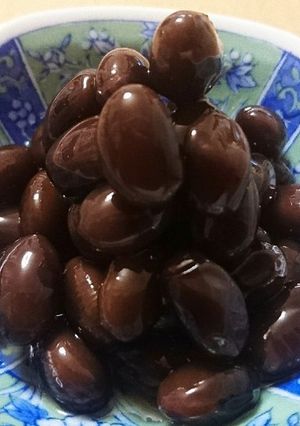お義母様にも大好評♪ふっくらつやつや黒豆-レシピのメイン写真