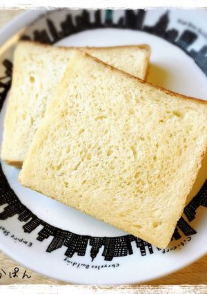 ホシノ酵母でセモリナ粉の角食-レシピのメイン写真