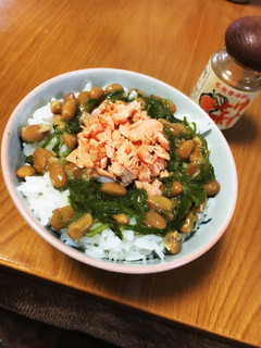 鮭入りめかぶ納豆-レシピのメイン写真