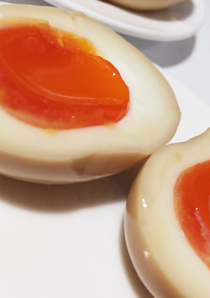 簡単！めんつゆだけで半熟トロトロ煮卵！-レシピのメイン写真