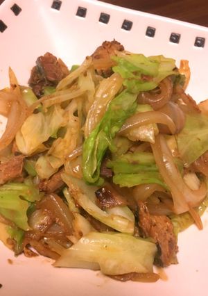 鯖味噌缶で簡単！キャベツの炒め物-レシピのメイン写真