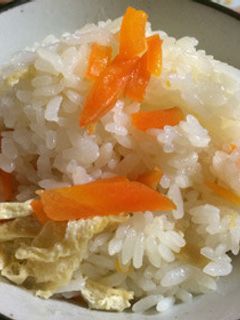 にんじんと油揚げの炊き込みご飯-レシピのメイン写真